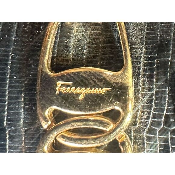 Salvatore Ferragamo women’s black loafers size 10 AAA - Picture 4 of 13